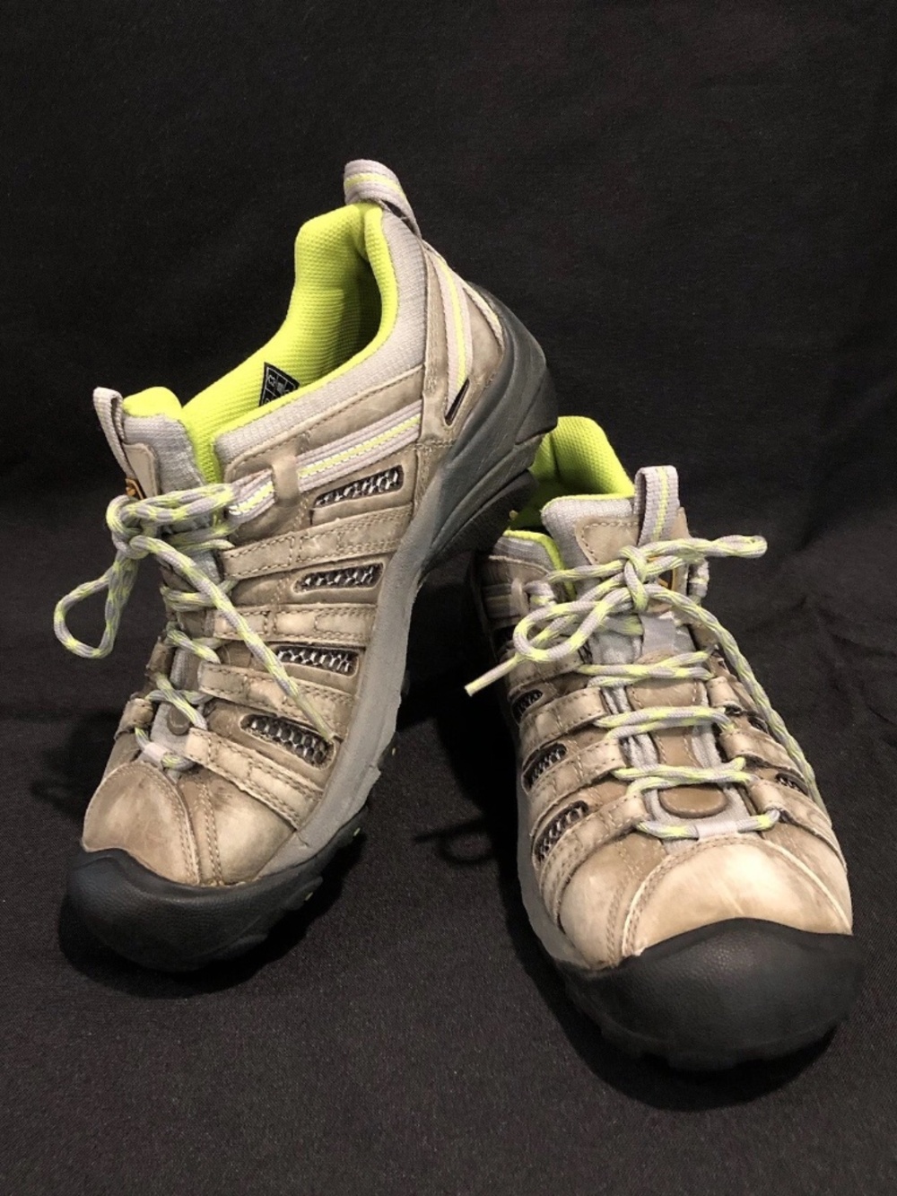 Share 7.5 KEEN Voyageur Hiking Shoes Womens Brown Green Leather Gorpcore Outdoor